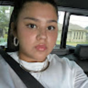 Meet your Posher, Cecily